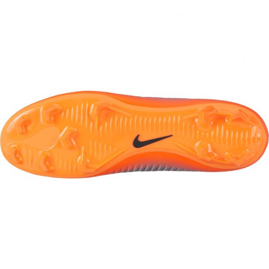 Buty piłkarskie Nike Mercurial Victory VI CR7 FG - obrazek 3