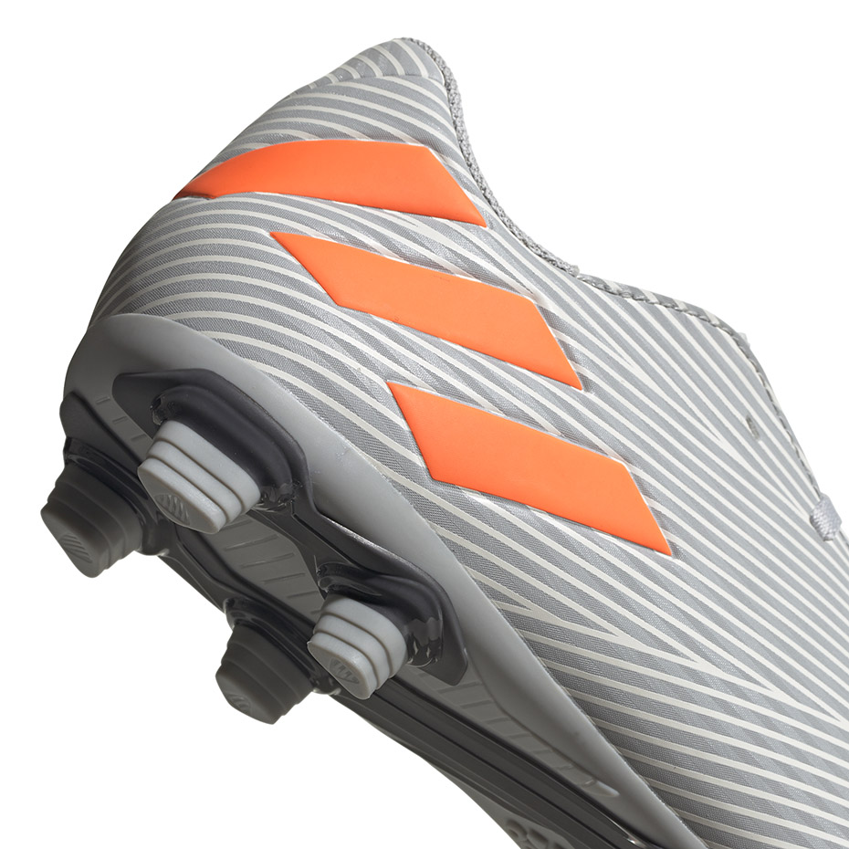 Buty piłkarskie adidas Nemeziz 19.4 FxG szare - obrazek 5