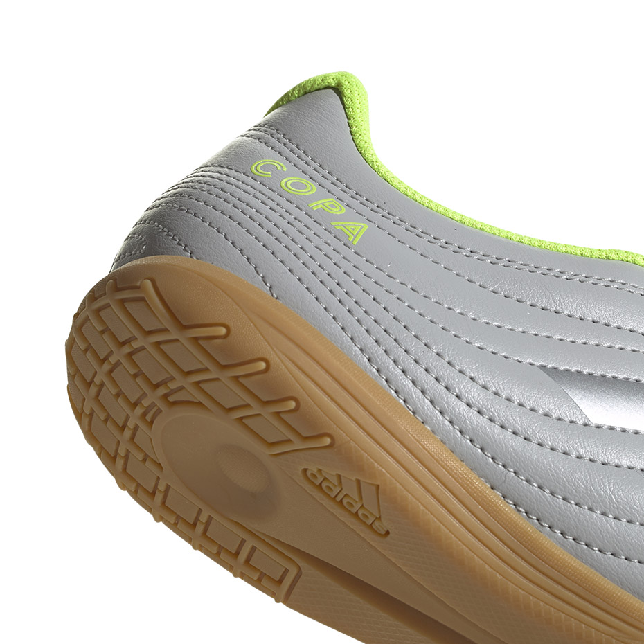 Buty piłkarskie adidas Copa 20.4 IN - obrazek 5