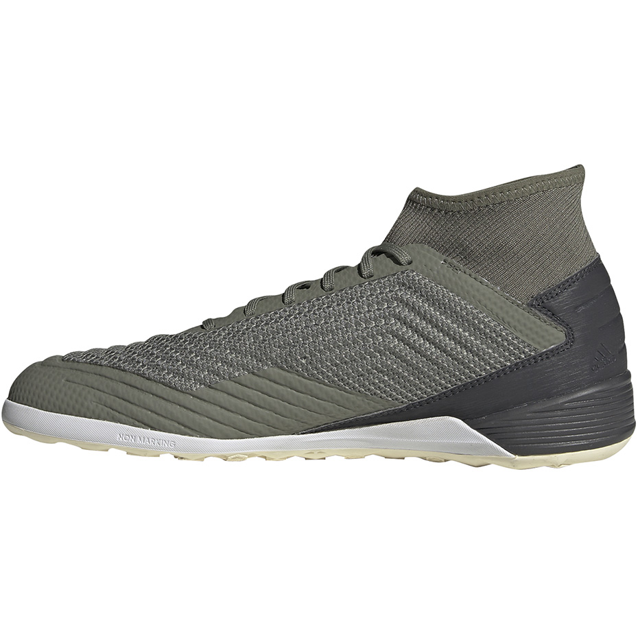 Buty piłkarskie adidas Predator 19.3 IN - obrazek 3