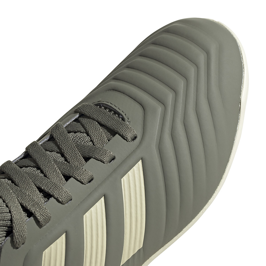 Buty piłkarskie adidas Predator 19.3 IN JR - obrazek 4