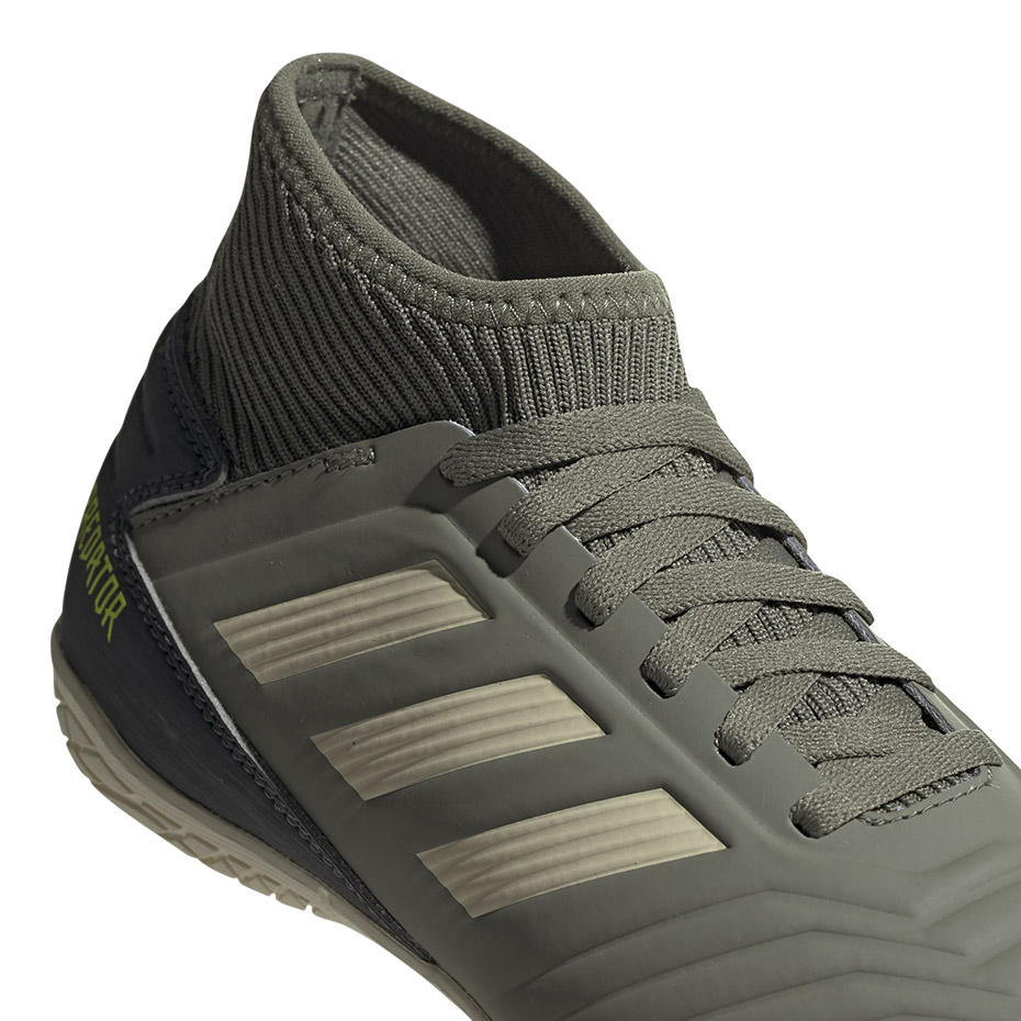 Buty piłkarskie adidas Predator 19.3 IN JR - obrazek 5
