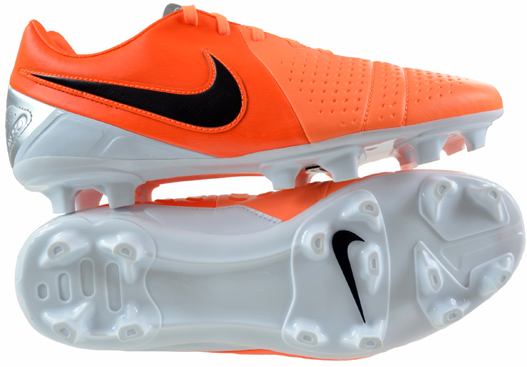 BUTY NIKE CTR360 LIBRETTO III FG /525170 800 - obrazek 3
