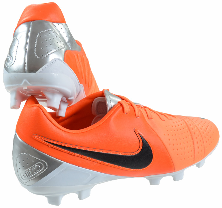 BUTY NIKE CTR360 LIBRETTO III FG /525170 800 - obrazek 4