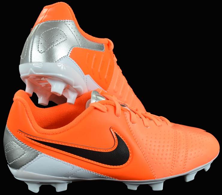 BUTY NIKE CTR360 LIBRETTO III FG /524927 800 - obrazek 3