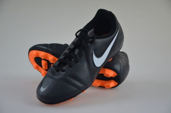 BUTY NIKE CTR360 ENGANCHE III FG-R JR 525176 010