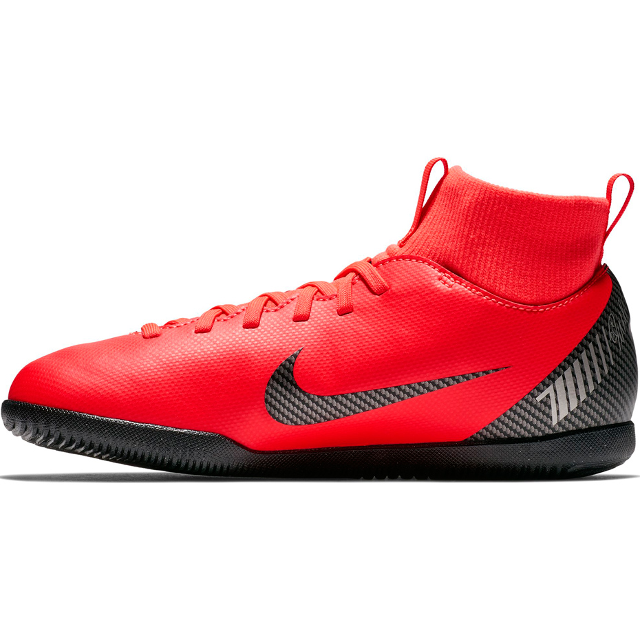 Buty piłkarskie Nike Mercurial Superfly X 6 Club CR7 IC JR - obrazek 4