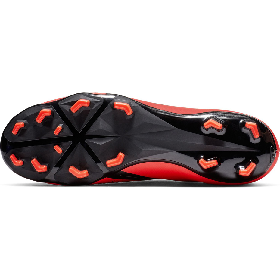 Buty piłkarskie Nike Phantom Venom Academy FG - obrazek 20