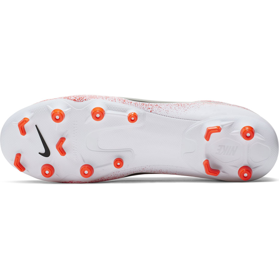 Buty piłkarskie Nike Mercurial Vapor 12 Academy MG - obrazek 7