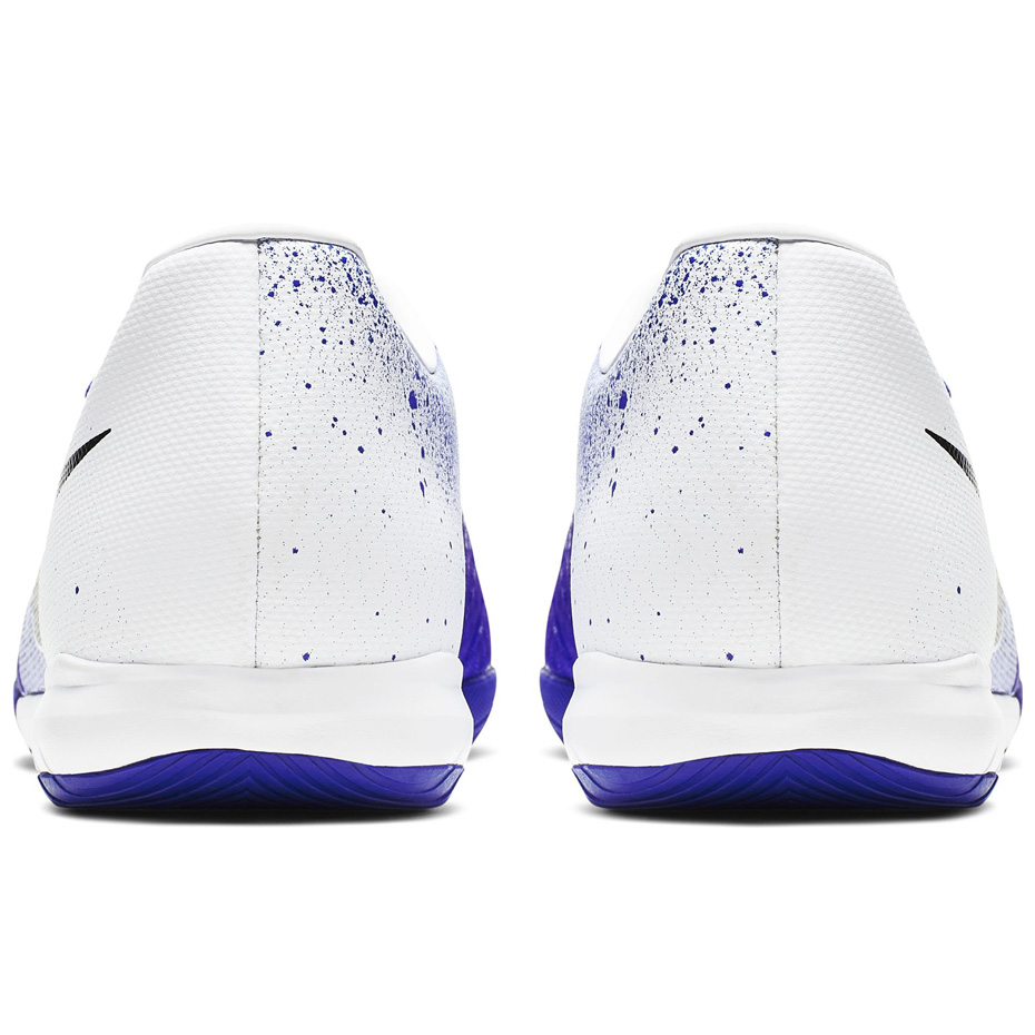 Buty piłkarskie Nike Phantom Venom Academy IC - obrazek 8