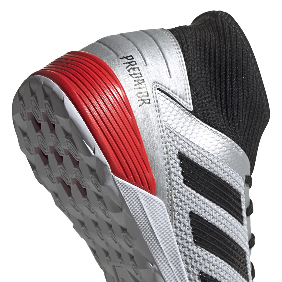 Buty piłkarskie adidas Predator 19.3 IN srebrne - obrazek 5