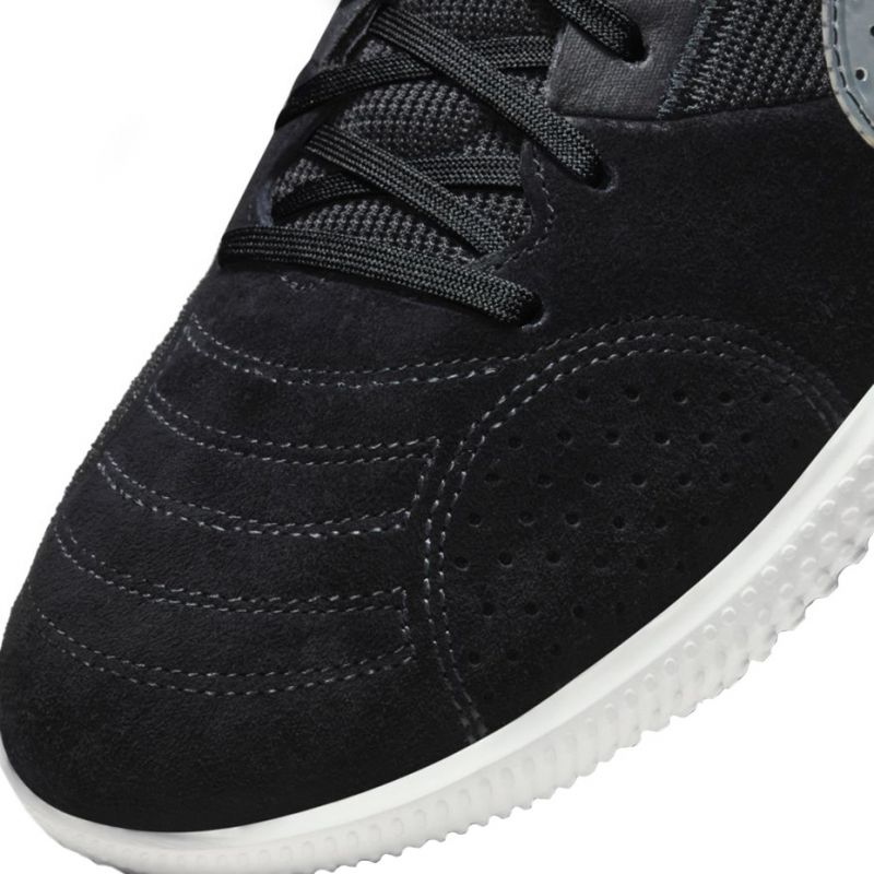 Buty piłkarskie Nike Streetgato M DC8466 010 - obrazek 8