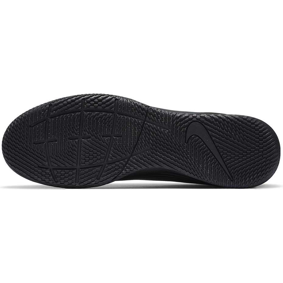 Buty piłkarskie Nike Mercurial Vapor 13 Club IC - obrazek 36