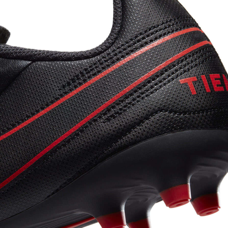 Buty piłkarskie Nike Tiempo Legend 8 Club FG/MG Junior - obrazek 28