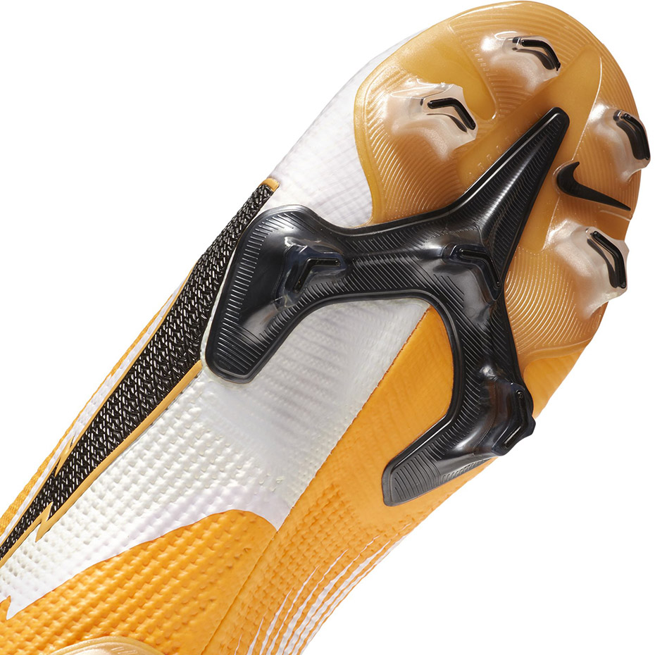 Buty piłkarskie Nike Mercurial Vapor 13 Elite FG - obrazek 18