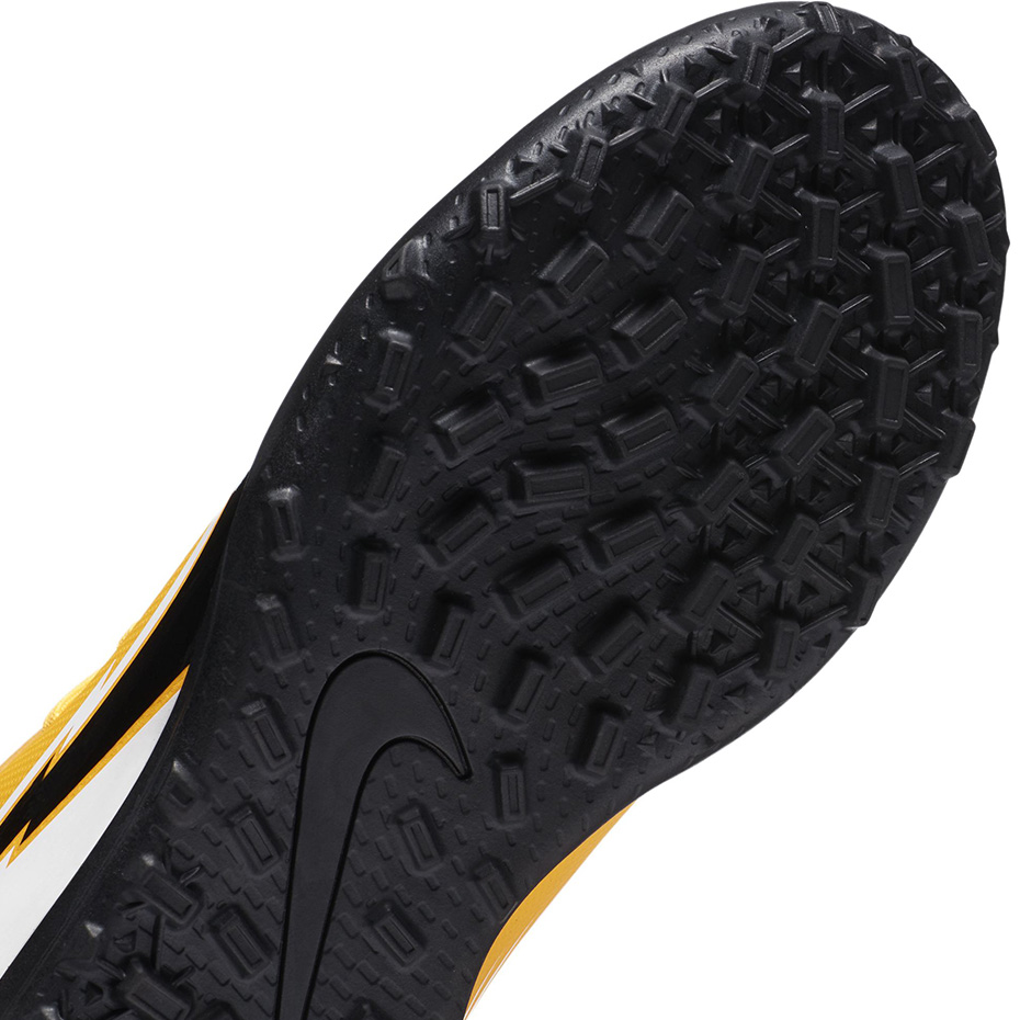 Buty piłkarskie Nike Mercurial Superfly 7 Club TF JUNIOR - obrazek 30