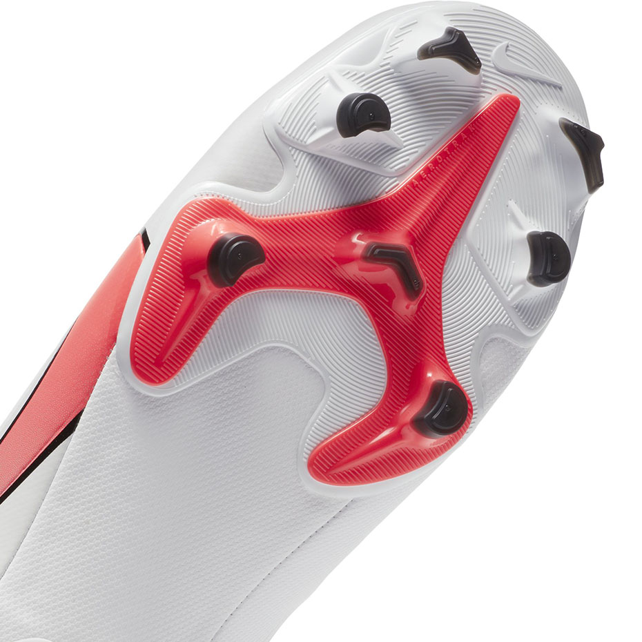 Buty piłkarskie Nike Mercurial Vapor 13 Academy FG/MG - obrazek 36